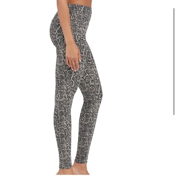Spanx Jean-ish Ankle Legging Taupe Snakeskin - Picture 11 of 13